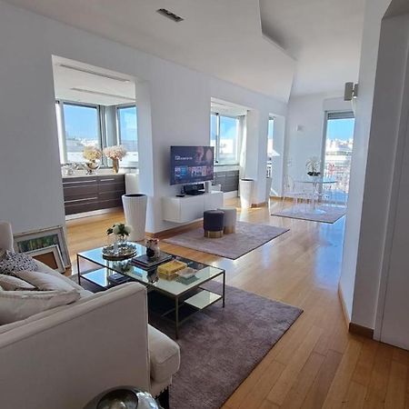 Attico Reale - In Centro, Tra Stazione E Bari Vecchia Appartement Buitenkant foto